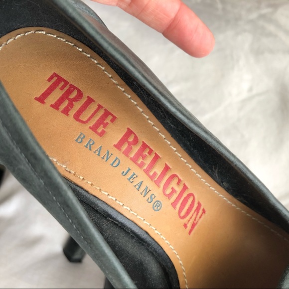 SALE🩷TRUE RELIGION LEATHER HIGH HEELS PUMPS - Picture 10 of 11